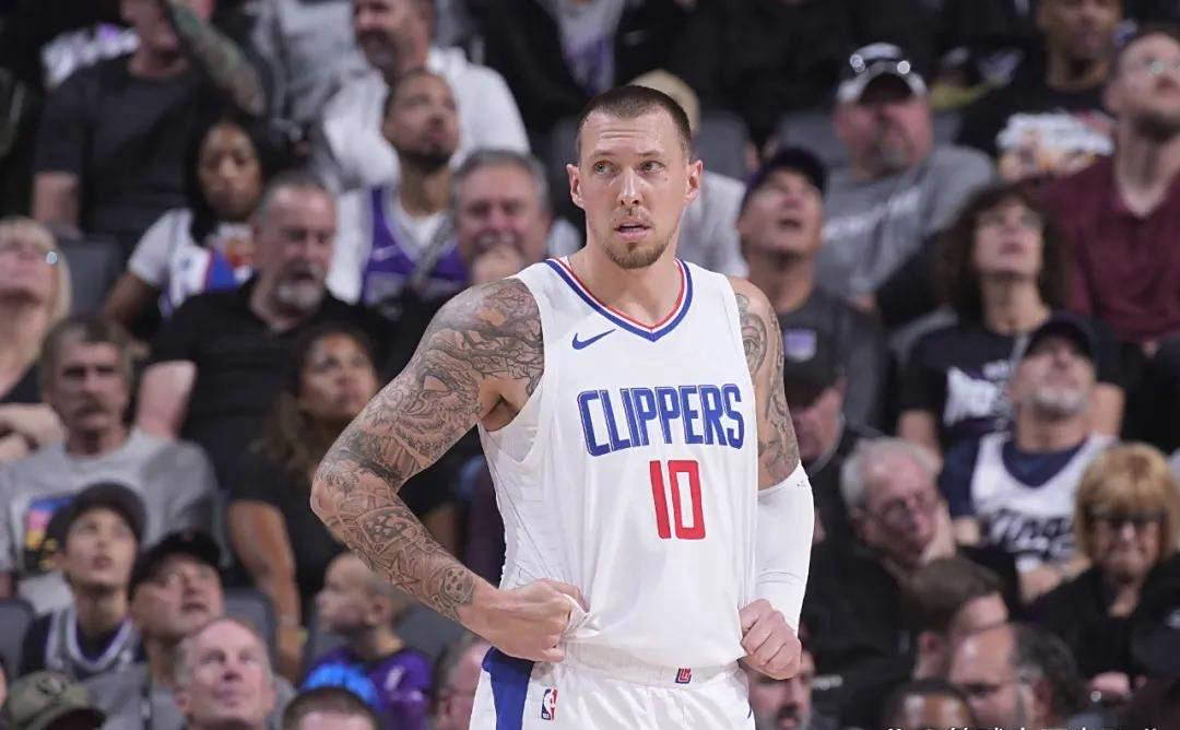 老将泰斯离开NBA，回归欧洲联赛