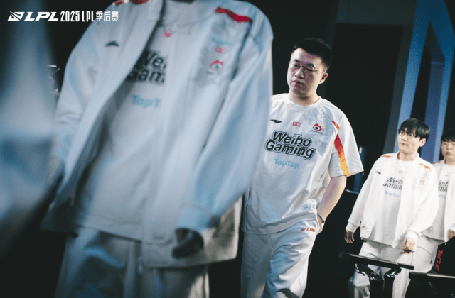 LPL冒泡赛：IG能否逆袭？TES能否保住优势？
