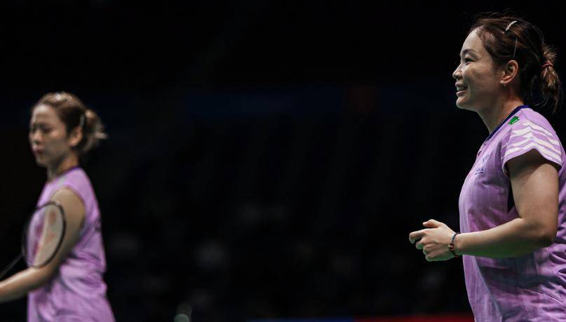 单局11-17逆风翻盘！凡尘组合2-0日本女双，1/4决赛迎战世界第二