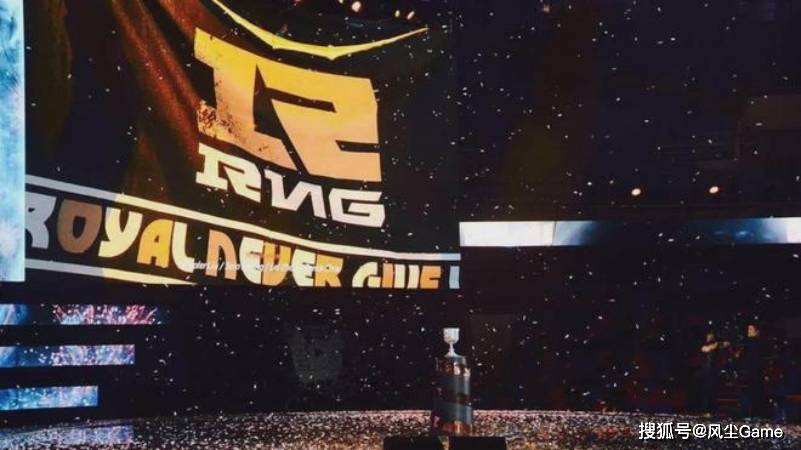 Faker比赛切屏监督多兰！LPL转会规则曝光：选手拒绝竞拍禁赛半年