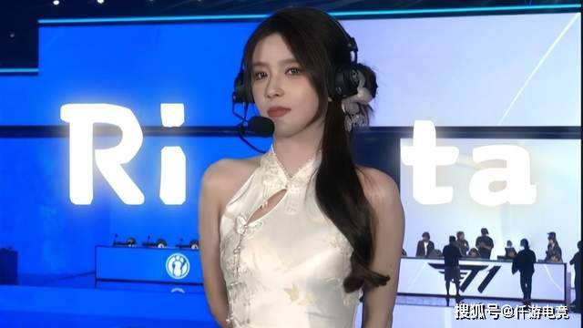 JackeyLove也因伤病暂时休息！Rita被质疑不配拿最佳解说