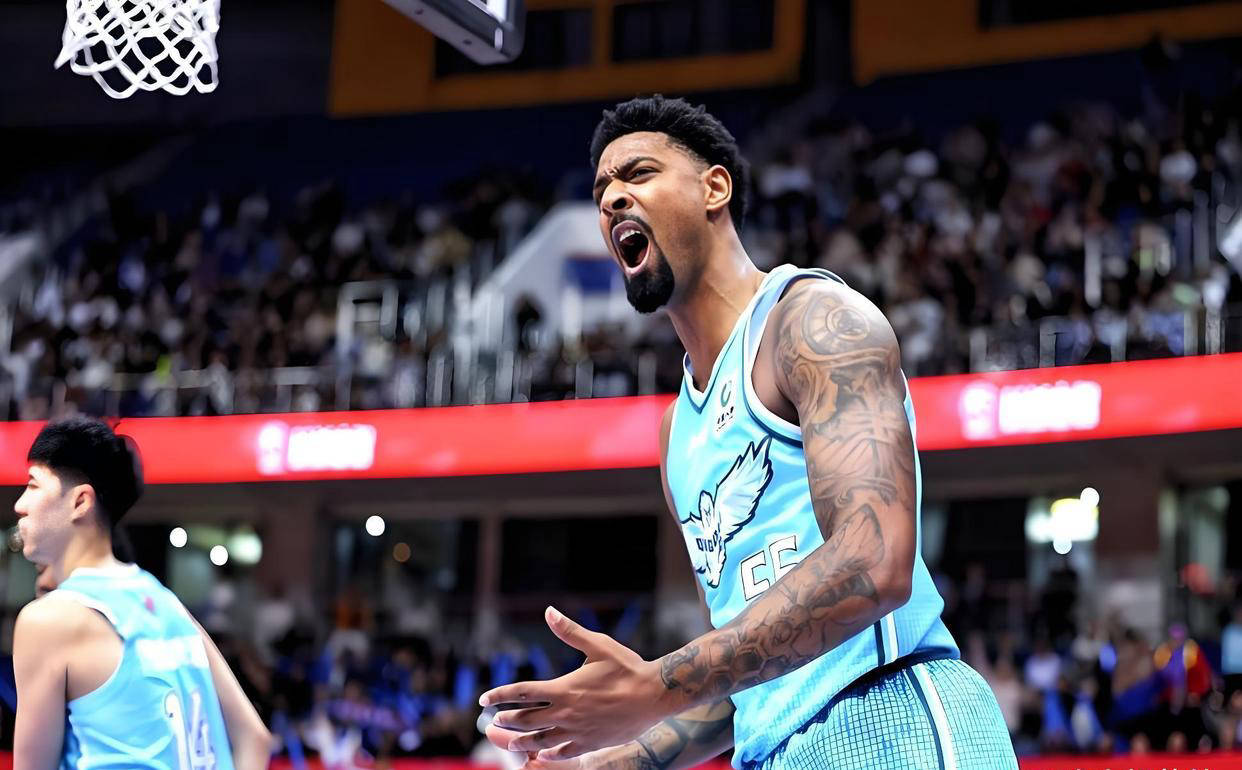 青岛与浙江“恩怨复仇局”，韦瑟斯庞和约克成破局关键？