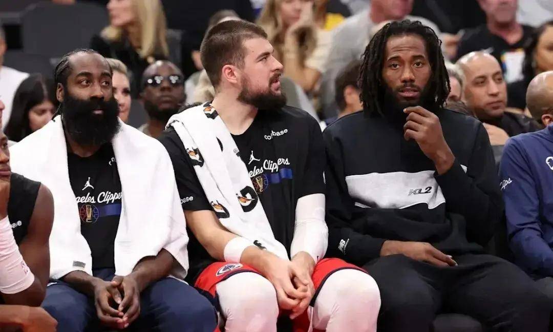 场均28分！莱昂纳德脚踝再伤，快船排名、全明星赛计划或生变